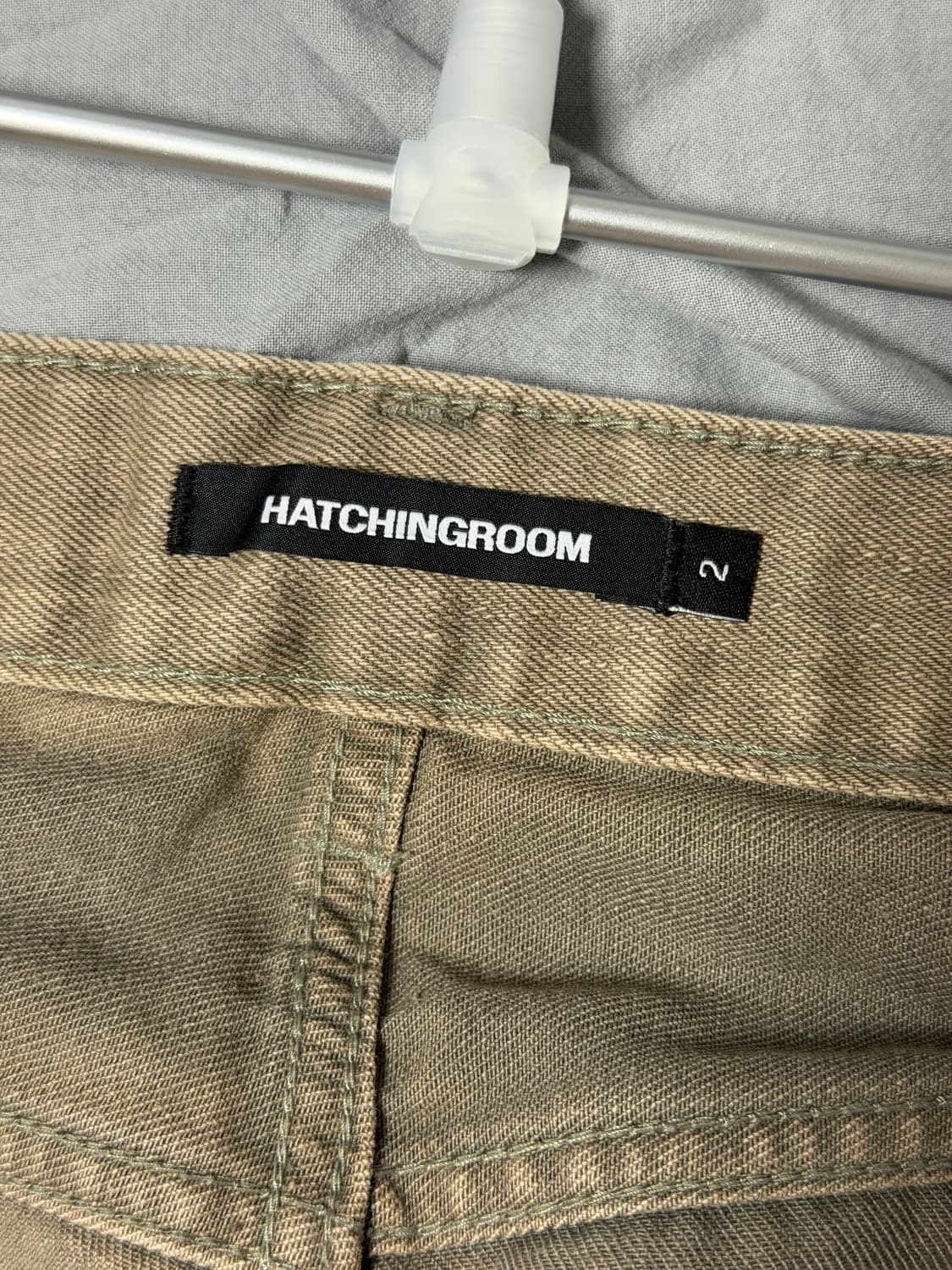 해칭룸 커브드진 워시드 올리브 2사이즈 상품이미지5