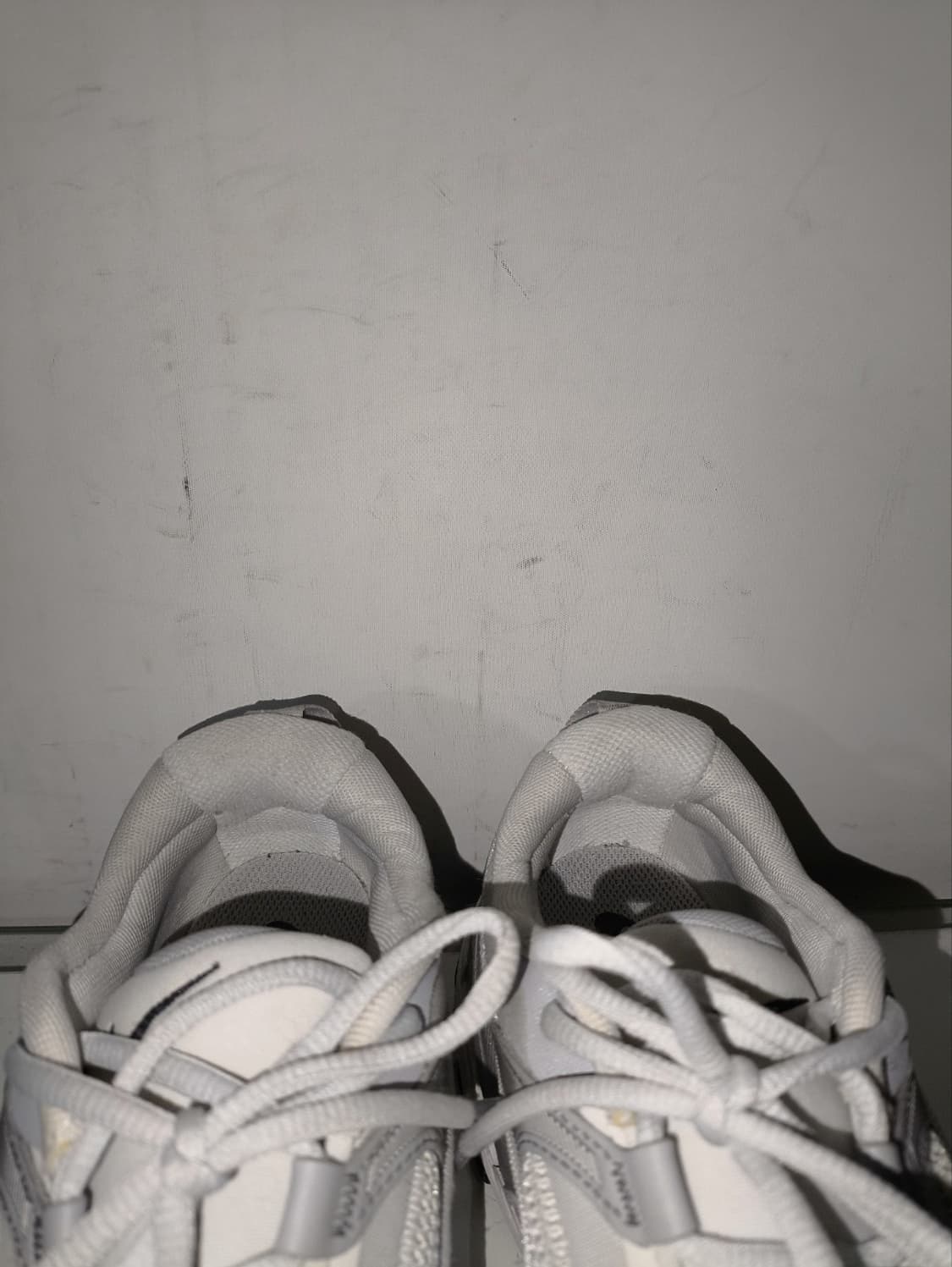 245mm 나이키 에어맥스 블리스 운동화 상품이미지4