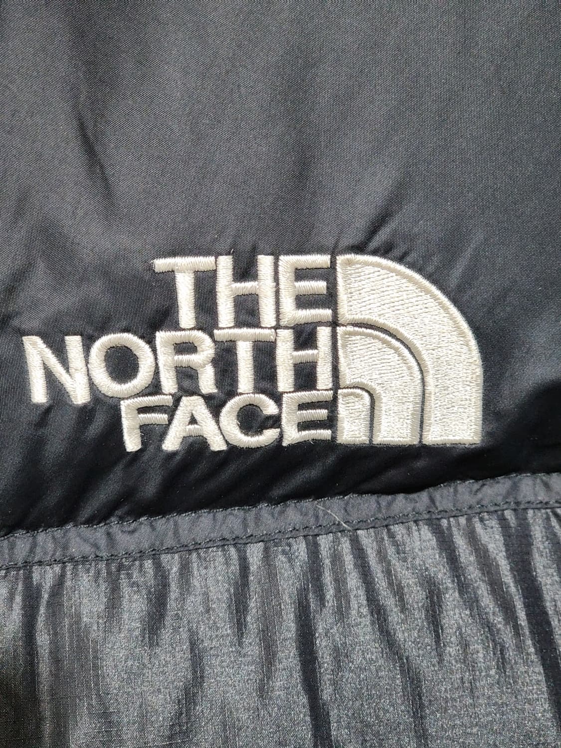 (90) 노스페이스 거위털 눕시패딩 점퍼 블랙 700 구스다운 자켓  상품이미지4