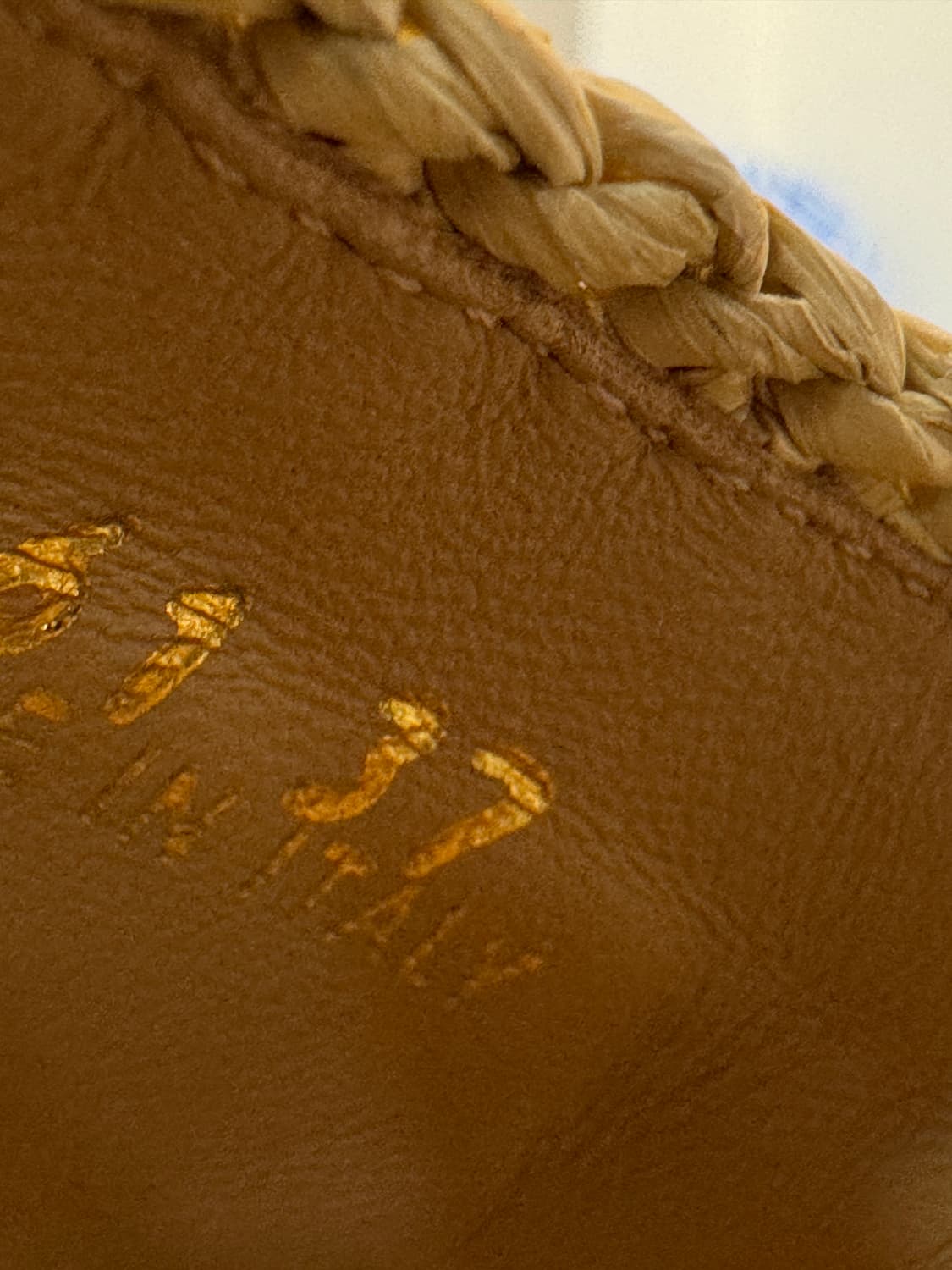 프라다 크로세 뮬 샌들 슬리퍼 37사이즈  상품이미지4