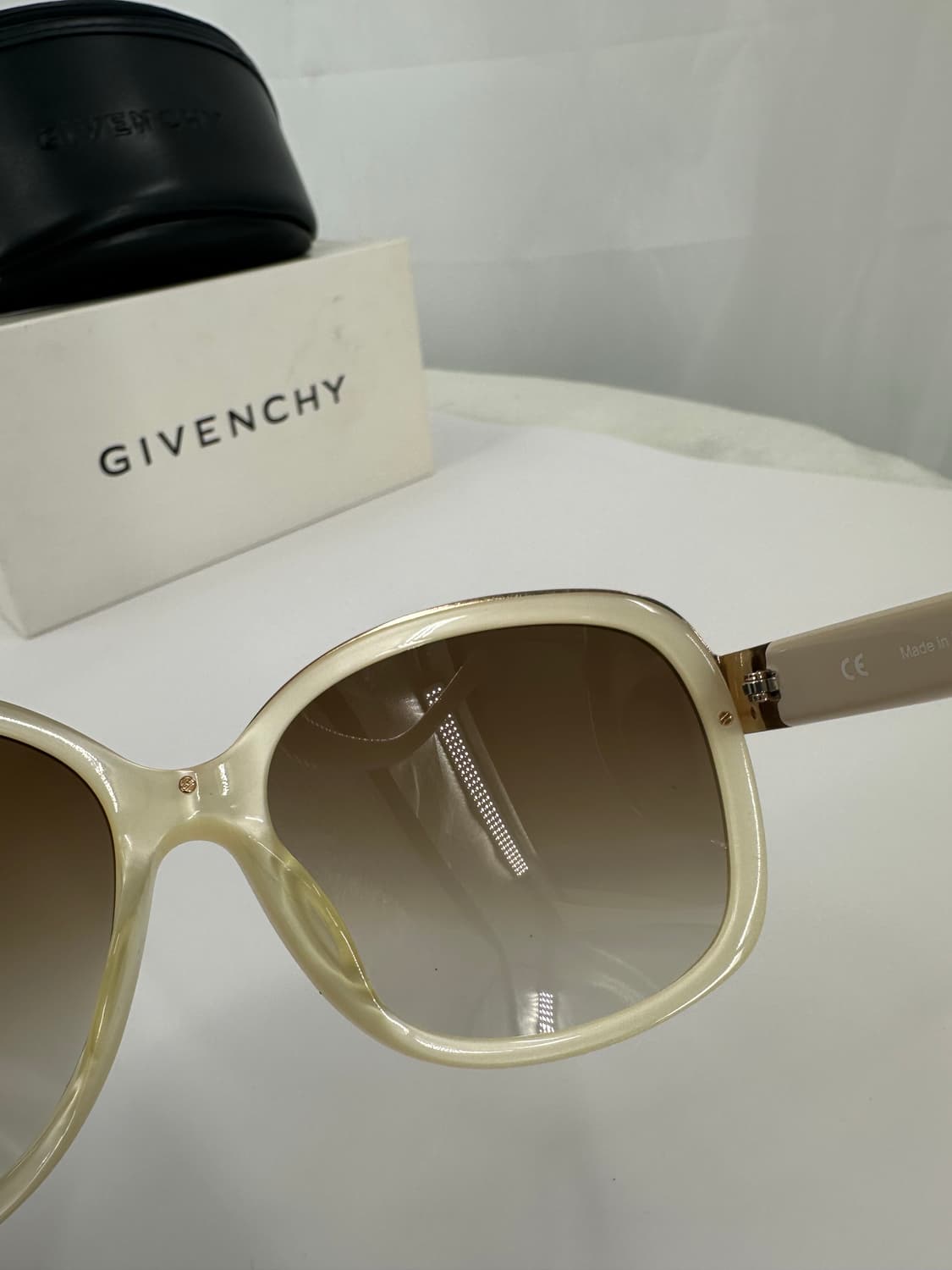 [새상품 무료배송] 정품 지방시 Made in Italy 선글라스 상품이미지6