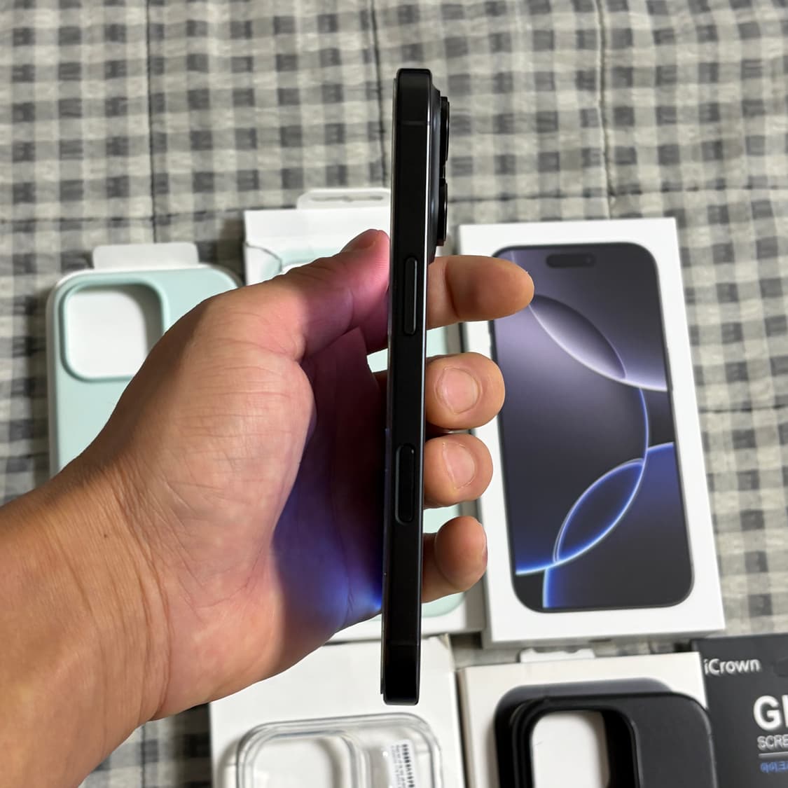 아이폰 16프로 256gb 블랙티타늄 자급제 상품이미지4