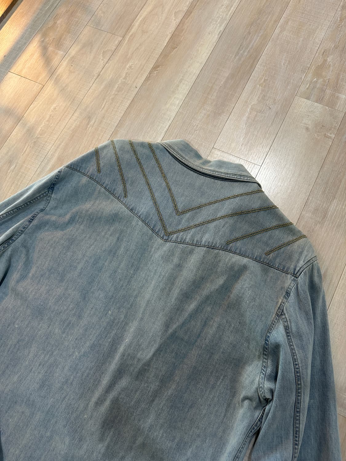 엘무드 웨스턴 셔츠 판매합니다. 상품이미지3