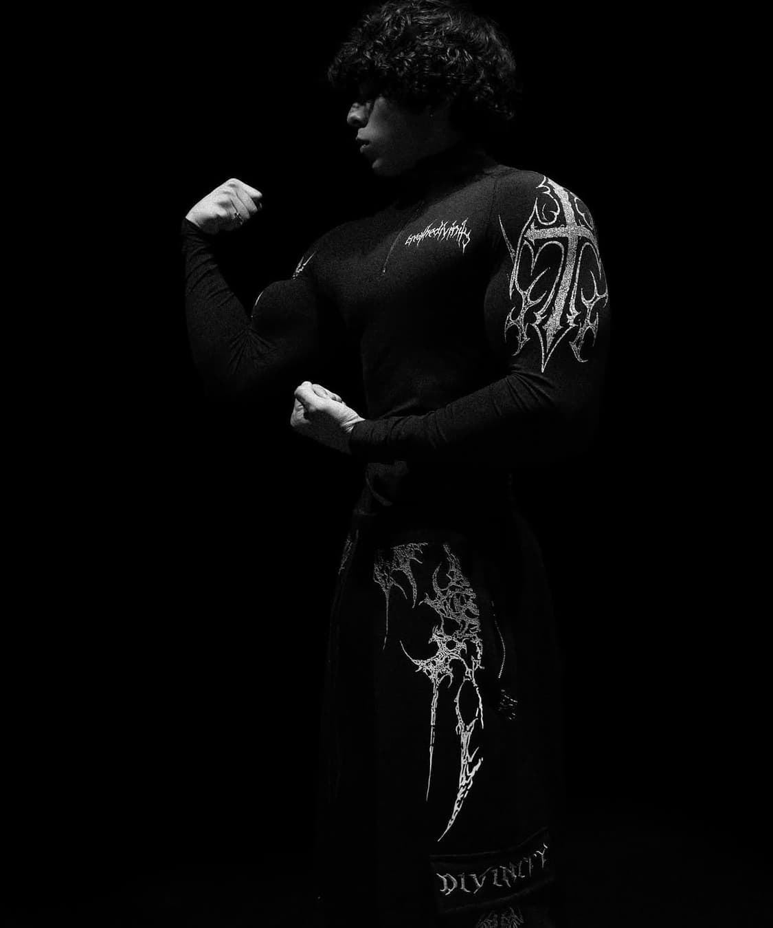 Breathedivinity 하프집업 롱슬리브 M 상품이미지3