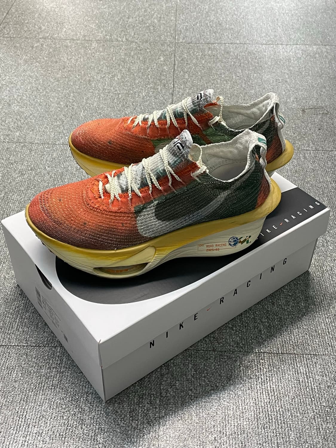 나이키 러닝화 알파플라이3 275 the sting 스타피쉬 상품이미지3