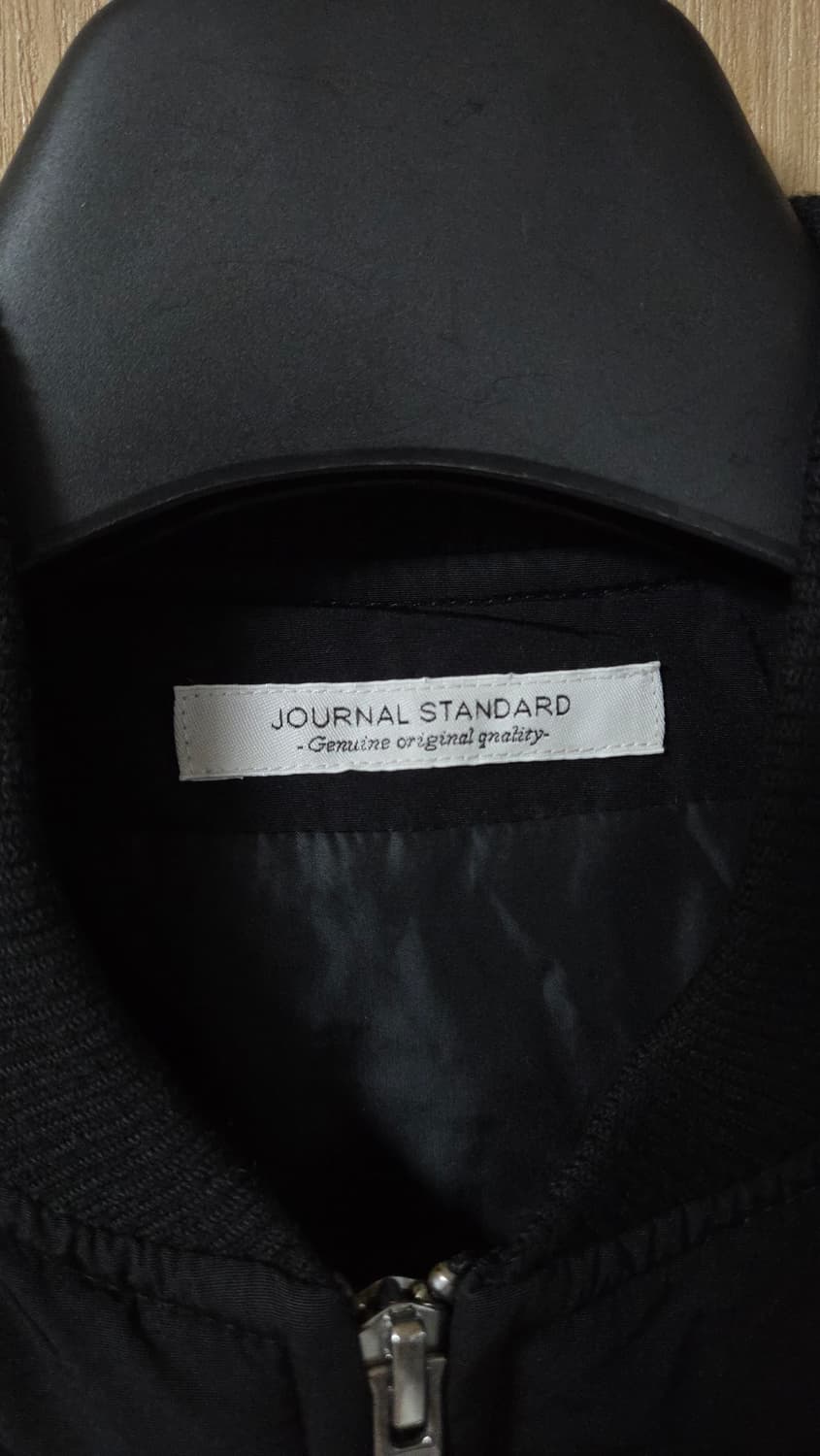 (착샷) 저널스탠다드 다운 점퍼 블루종 상품이미지5