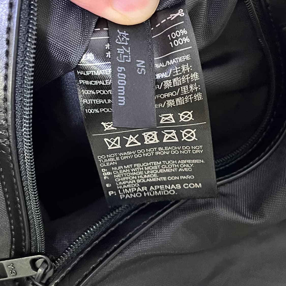 Y-3 요지야마모토 백팩 상품이미지7