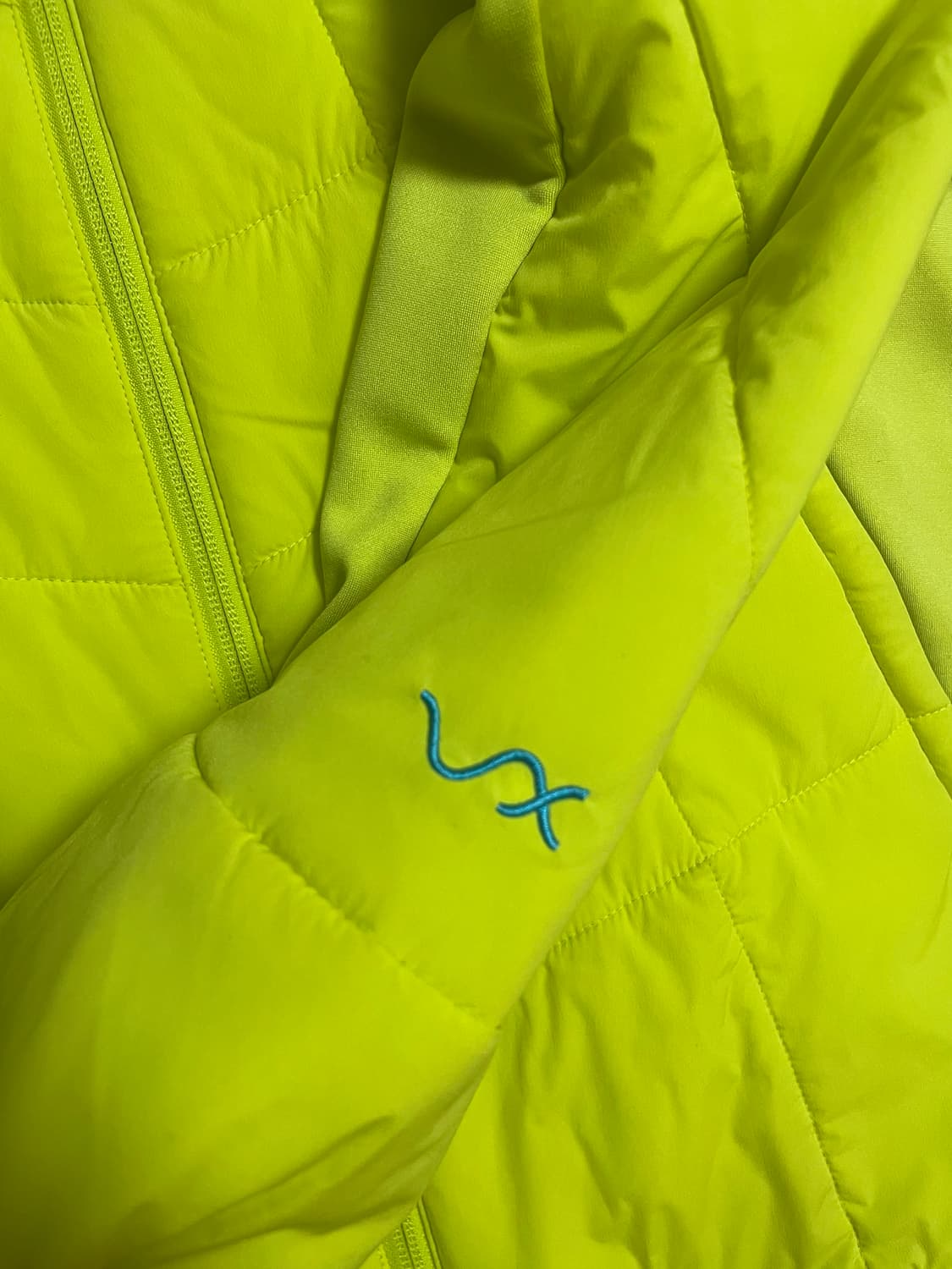 노스페이스 형광 경량조끼 100 상품이미지4