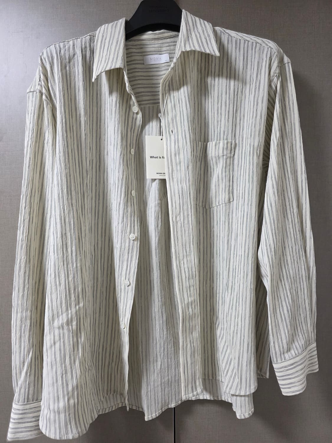 모마디자인 스트라이프셔츠 48(100)사이즈 판매합니다 상품이미지1
