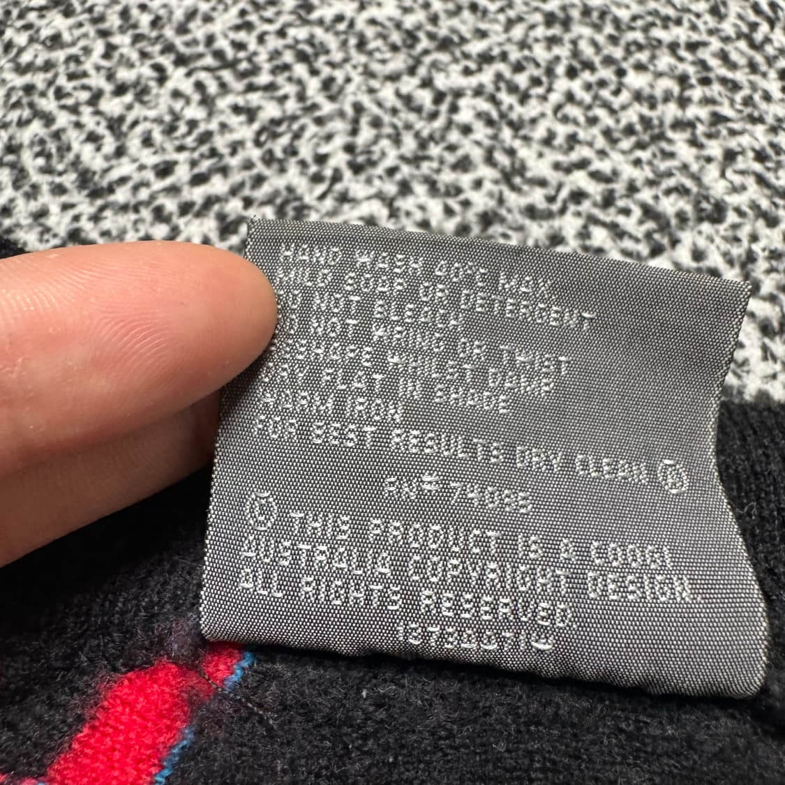 Name : 쿠지 하프 배색패턴 케이블 니트 가디건 :)  상품이미지4