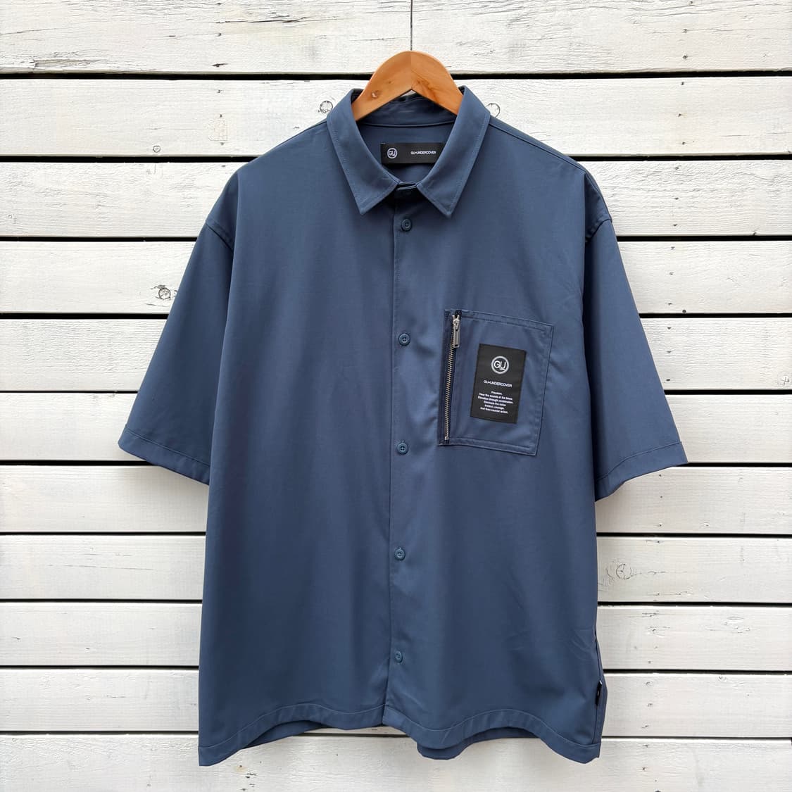 Gu x Undercover 지유 x 언더커버 반팔 셔츠 상품이미지1