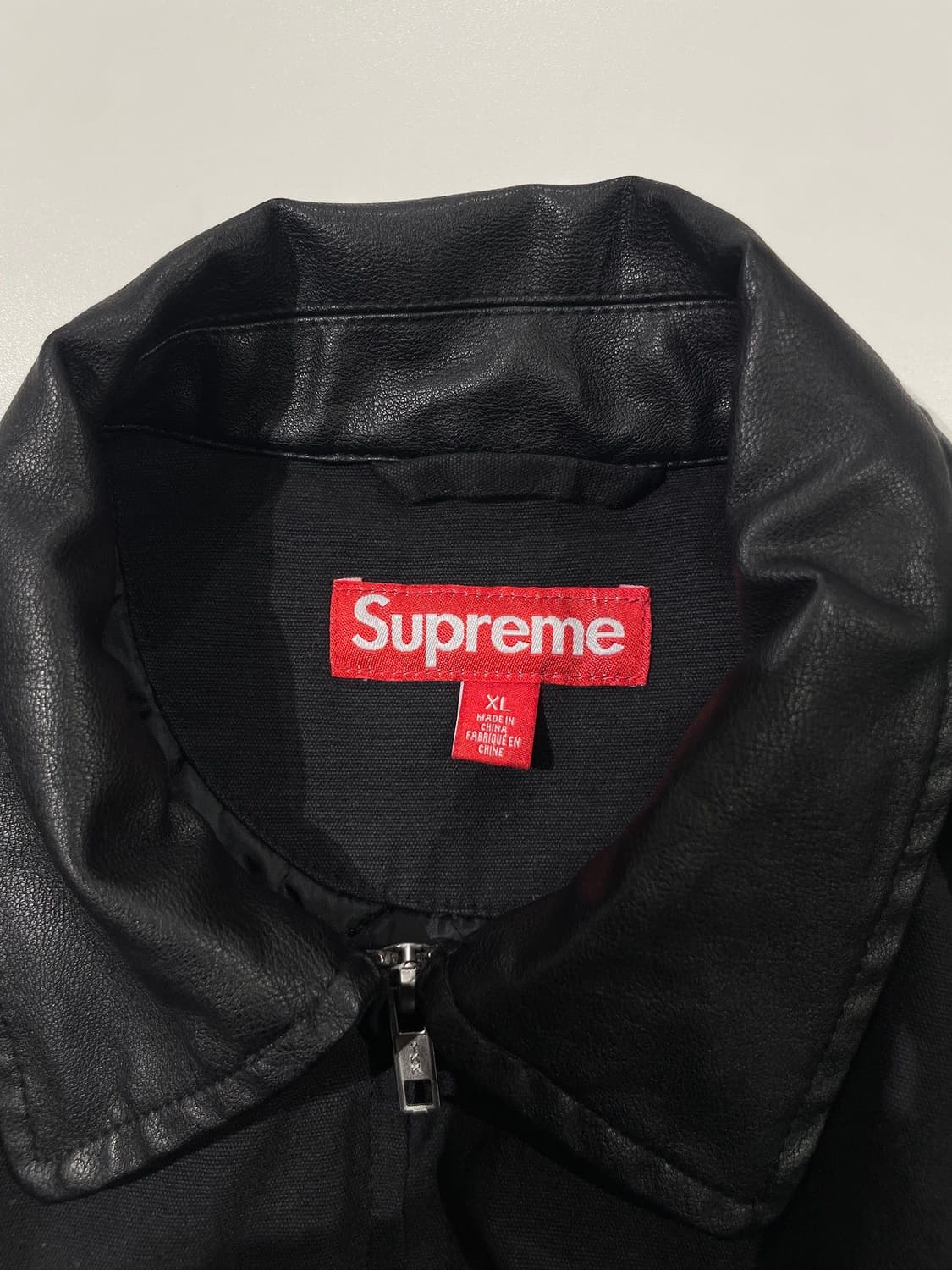 슈프림 블랙 로고 레더 카라 신슐레이트 워크 자켓 상품이미지7