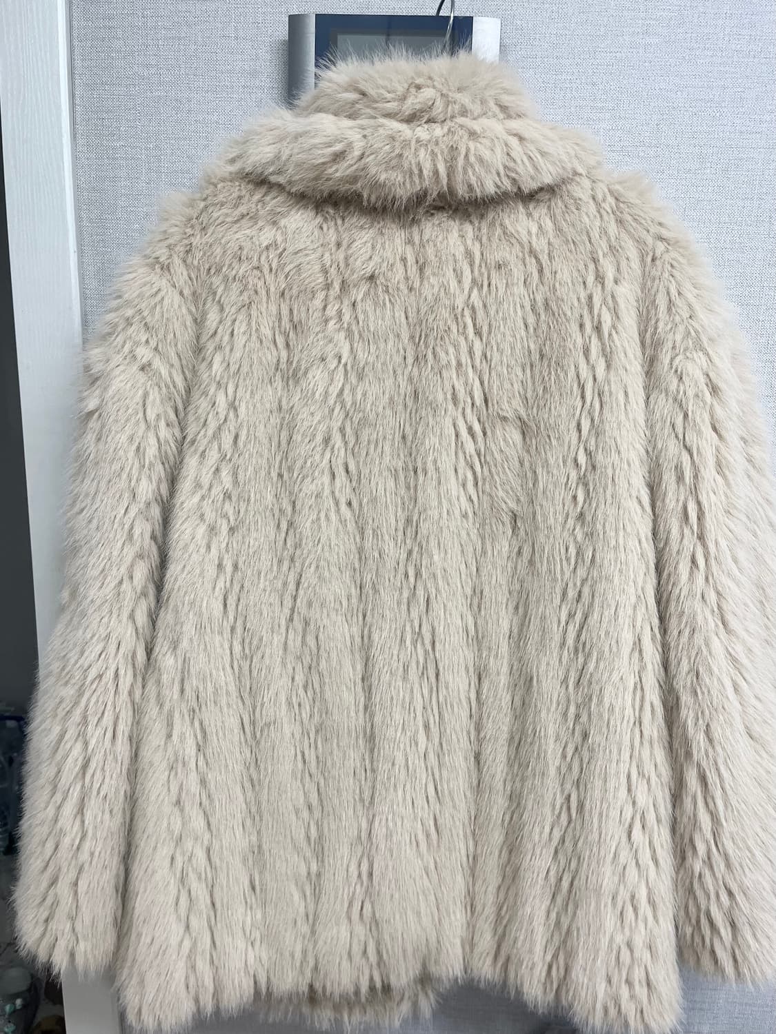 320쇼룸 퍼 자켓 베이지 상품이미지5