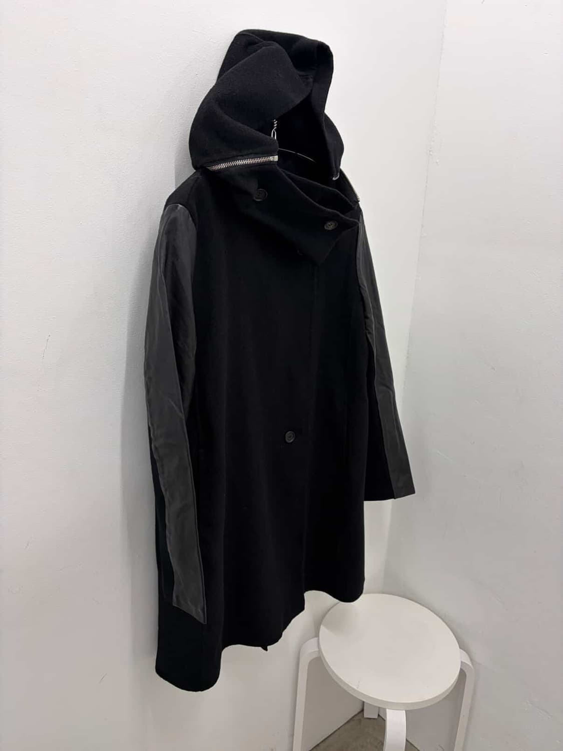 아야즈스튜디오 레더 코트 상품이미지1