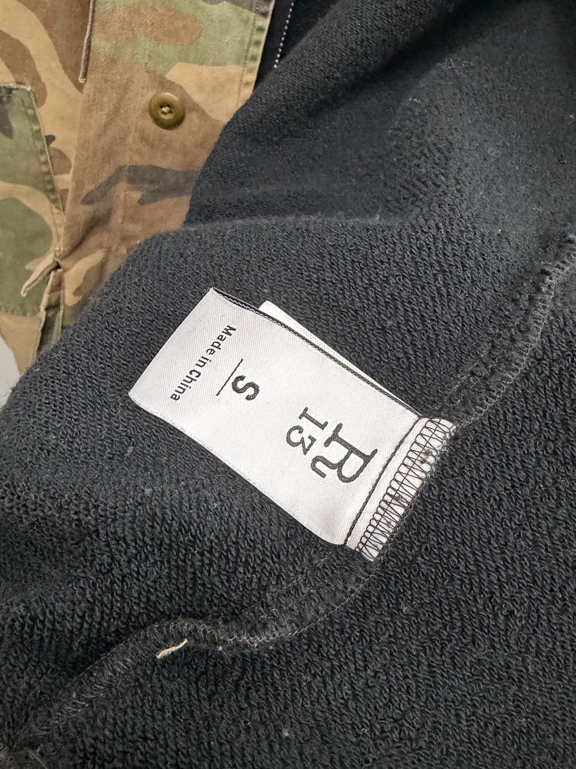 S) R13 카모 후드 레이어드 야상 상품이미지4