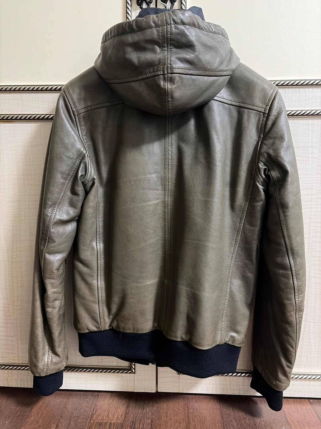 가렛 후드 가죽점퍼 상품이미지2