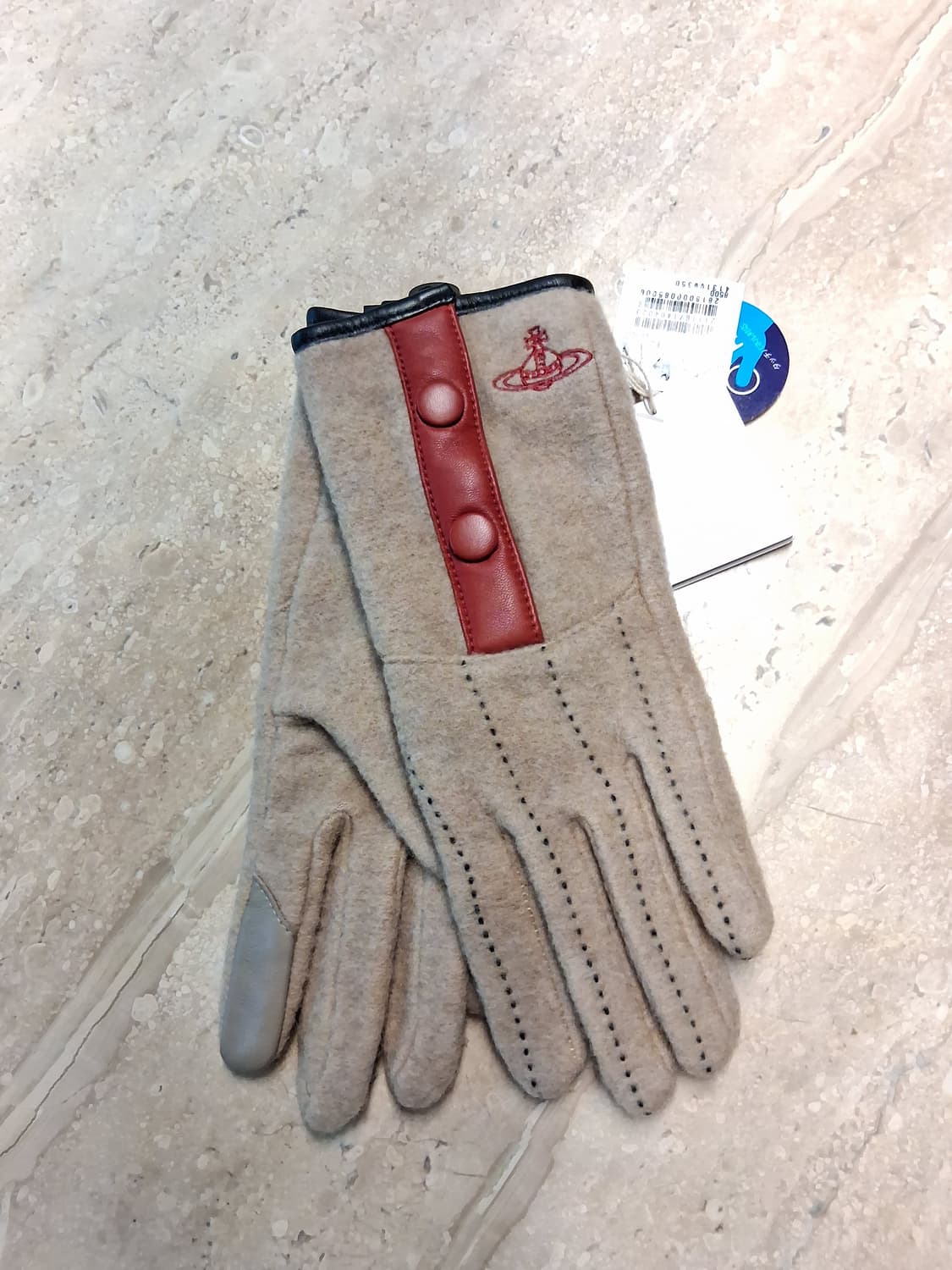 비비안 웨스트우드 orb 자수 투톤 장갑 베이지 상품이미지4