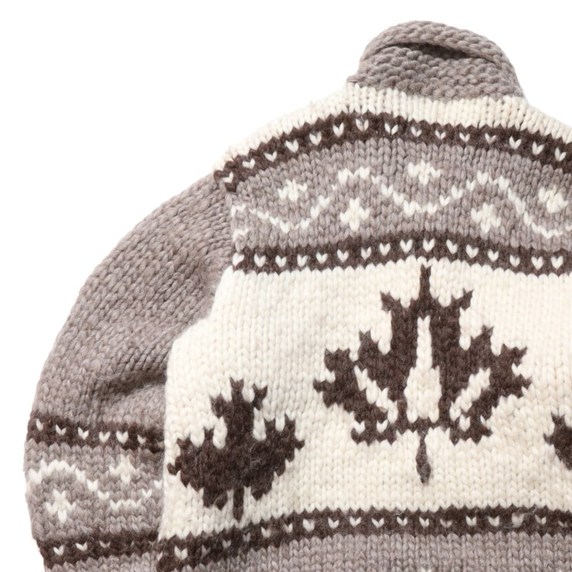 Kisitau Maple Leaf Cowichan Cardigan 
 상품이미지5