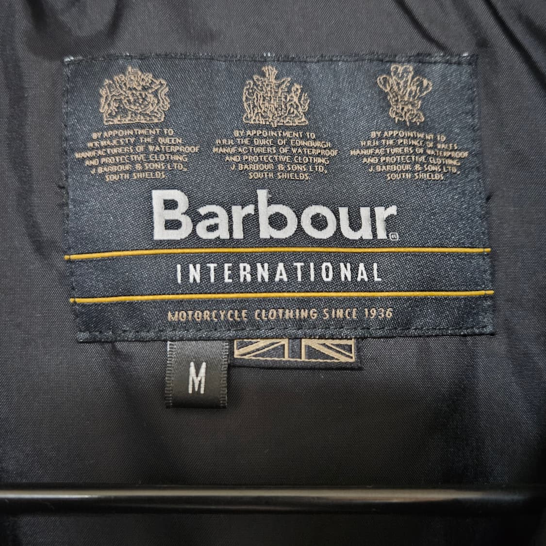 바버인터내셔널 패디드자켓 블랙 M 상품이미지2