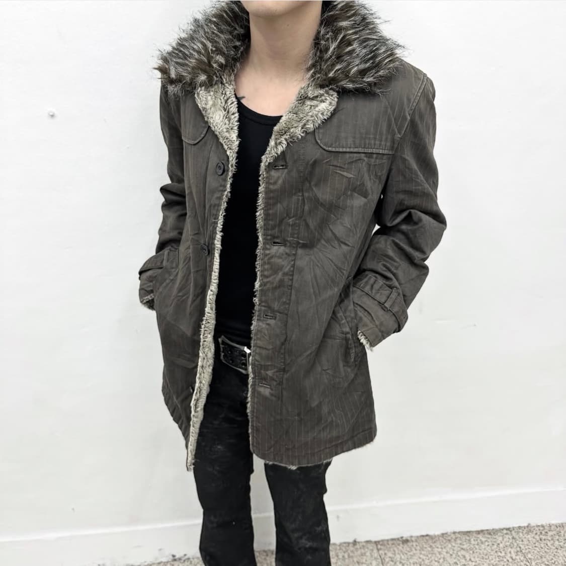 Louis Chavlon fur trimming jacket  상품이미지1