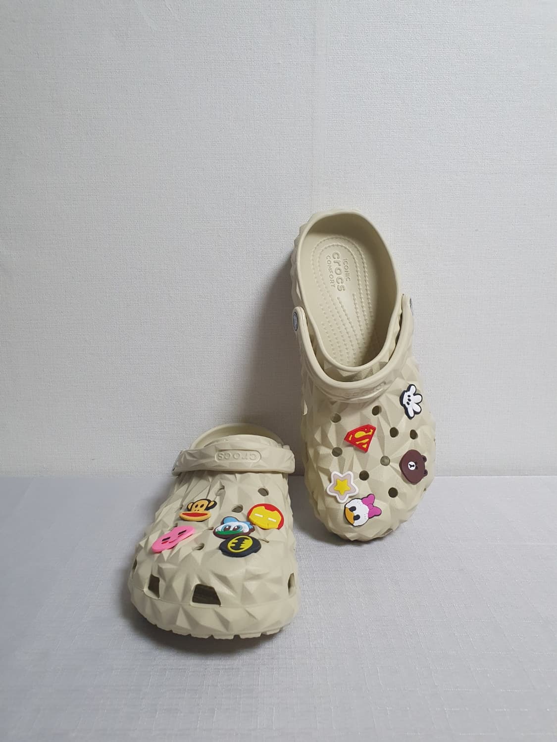 270mm 크록스 클래식 지오메트릭 클로그 베이지 M9 상품이미지4