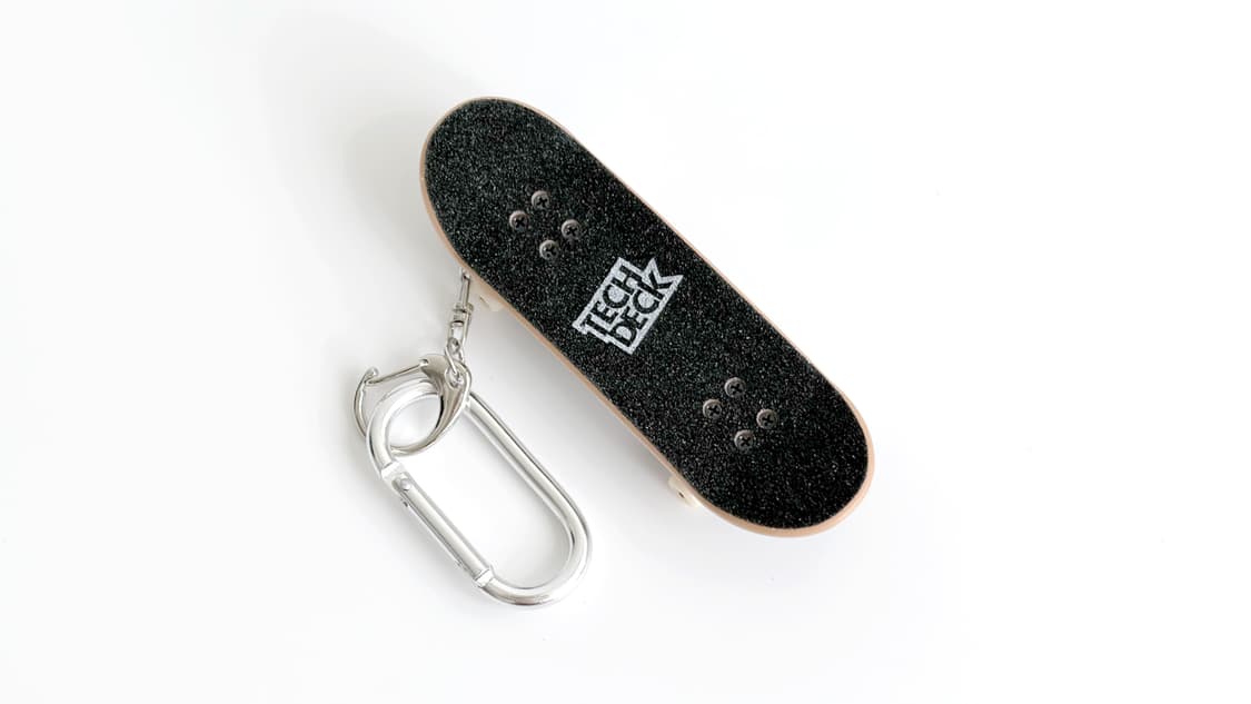 TECH DECK 핑거보드 줄이어폰 키링 키체인 ‘Almost’ 상품이미지5