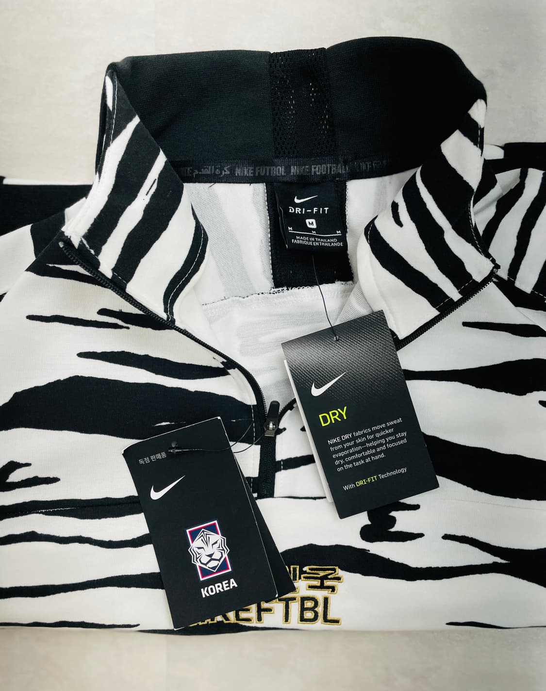 Nike 한국대표팀 지브라 패턴 DRI-FIT 하프집업 상품이미지2