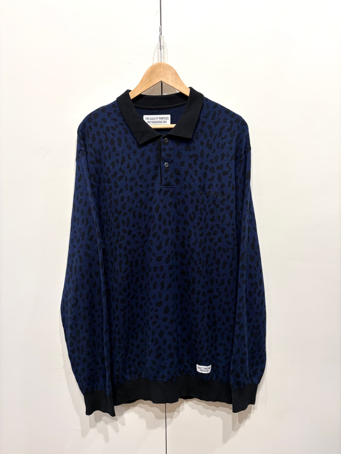 와코마리아 레오파드 자카드 니트 폴로 셔츠 상품이미지1