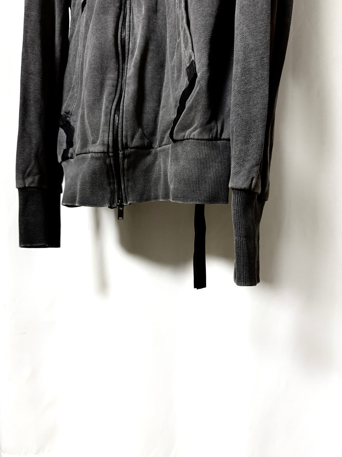 아이작세럼 2way Taping Stitch 헤비코튼 핑거홀 집업 상품이미지3