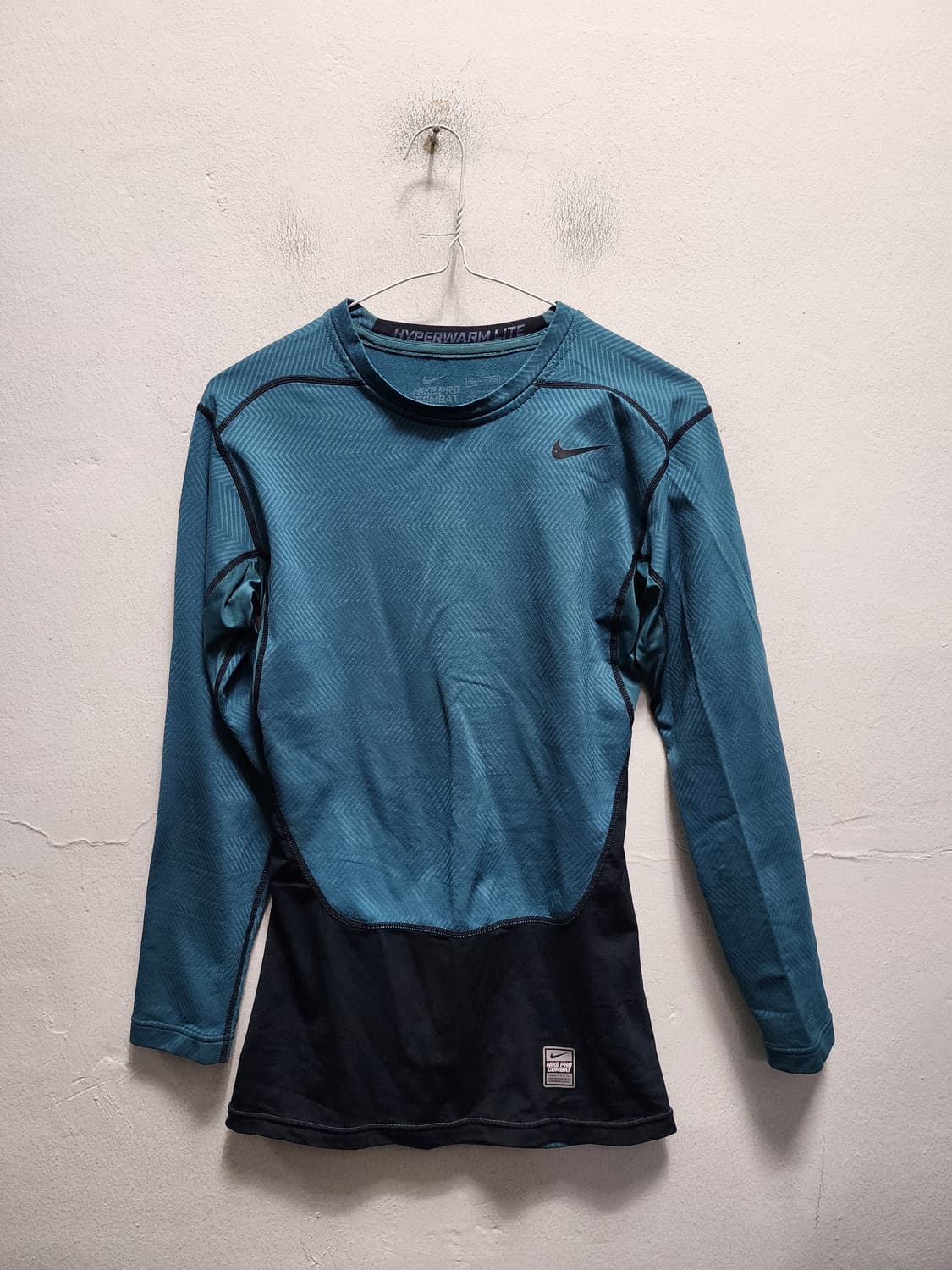 나이키 프로컴뱃 기능성 긴팔티 상품이미지1