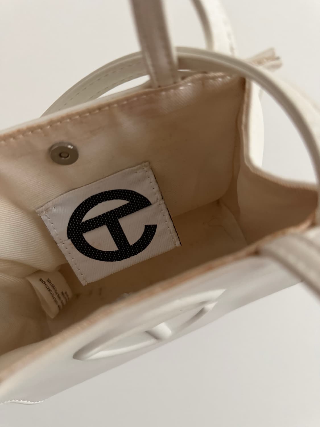 텔파 크로스백 스몰 화이트 상품이미지5