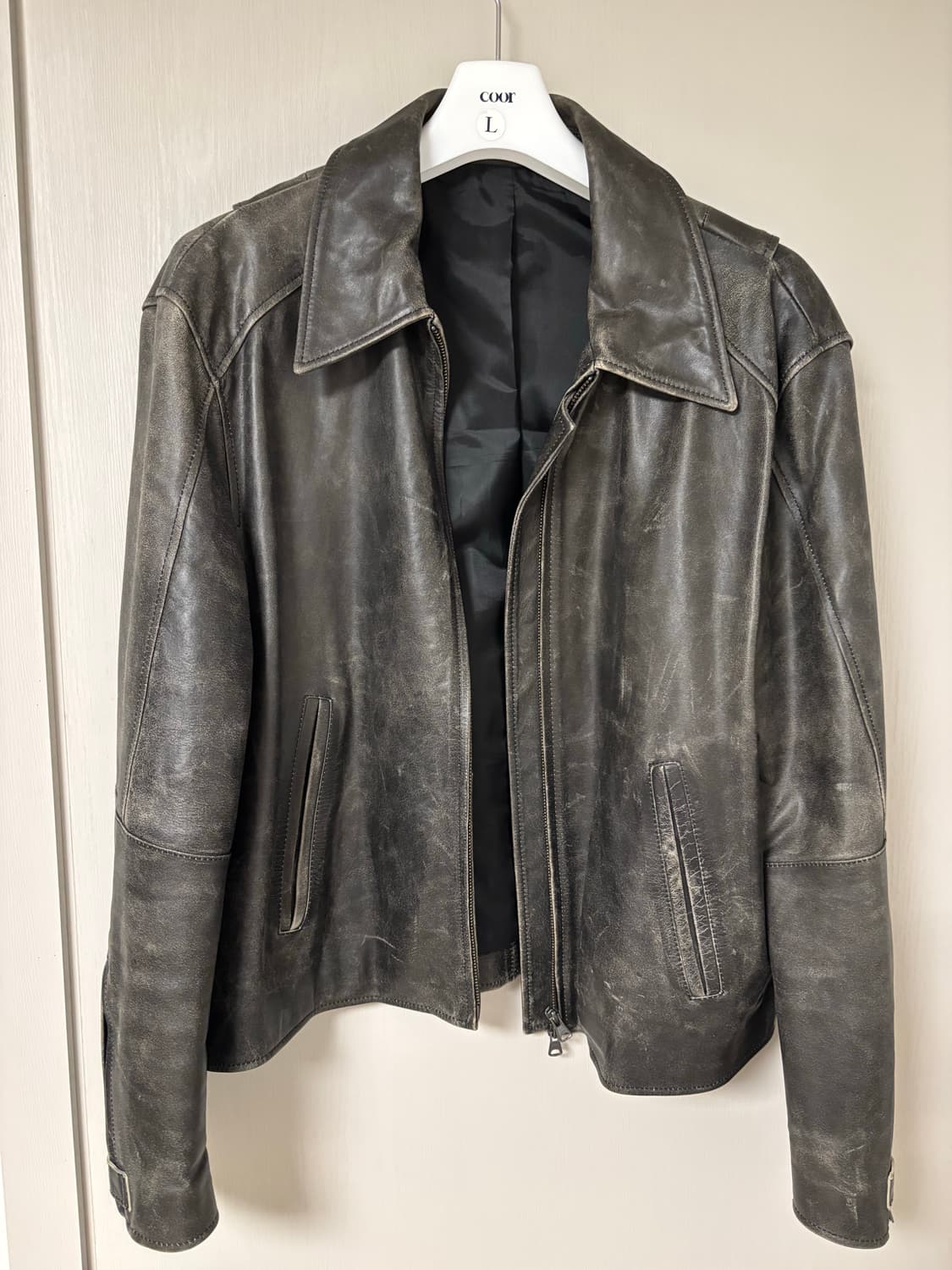 쿠어 네추럴 필링 풀업 가죽 자켓 (블랙) L 상품이미지1