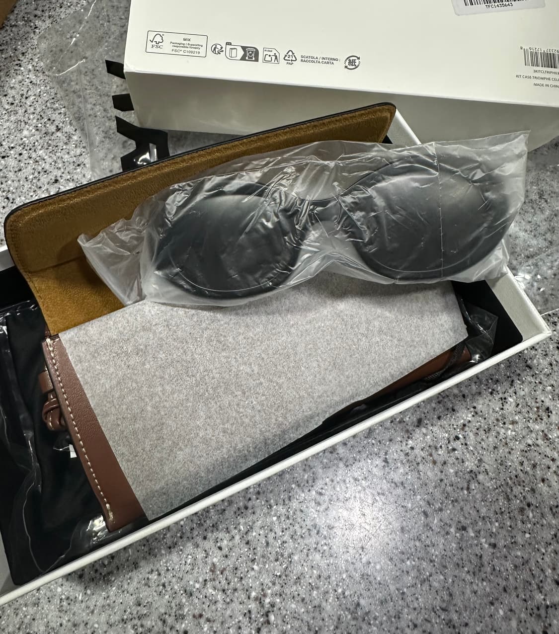 (W) 셀린느 아세테이트 트리옹프 01 선글라스 블랙 상품이미지1