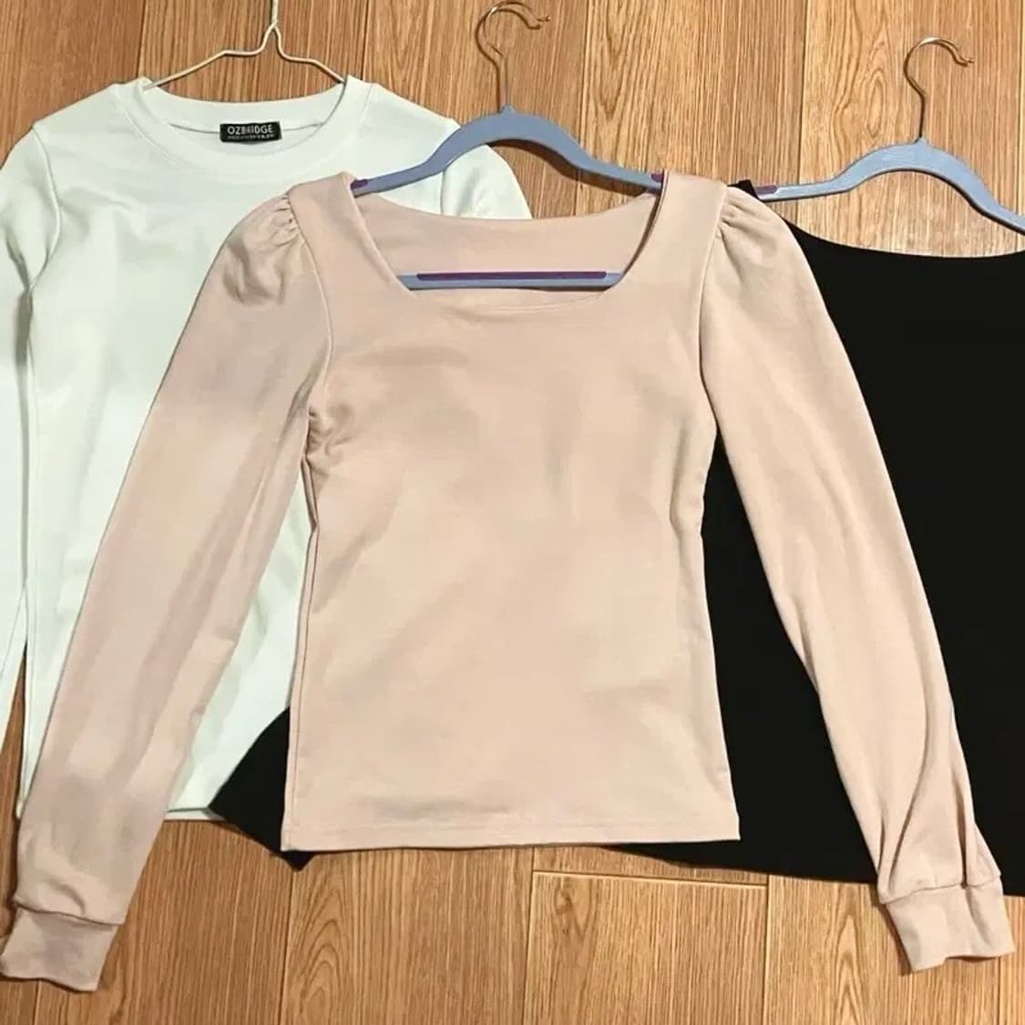 스퀘어넥딱붙퍼프긴팔티 에겐녀스나계피치살구복숭아딸기우유로걀탑히메갸루 상품이미지2