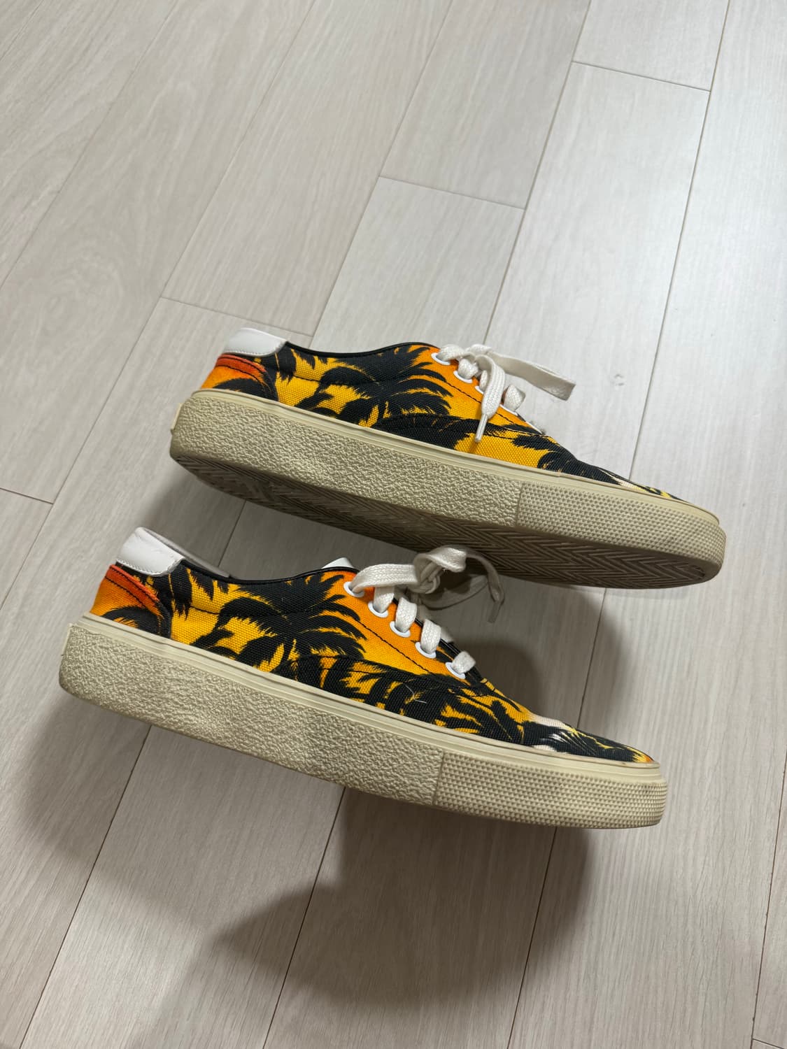 생로랑 16SS 팜트리 스니커즈 상품이미지2