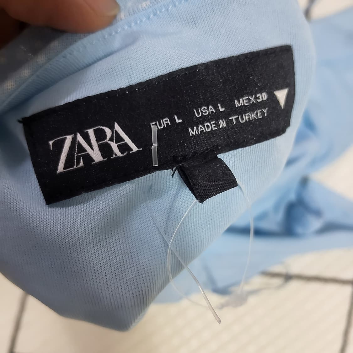 새상품 자라 ZARA 홀터넥 폴카도트 나시 하늘색 M 넘이쁨 상품이미지6