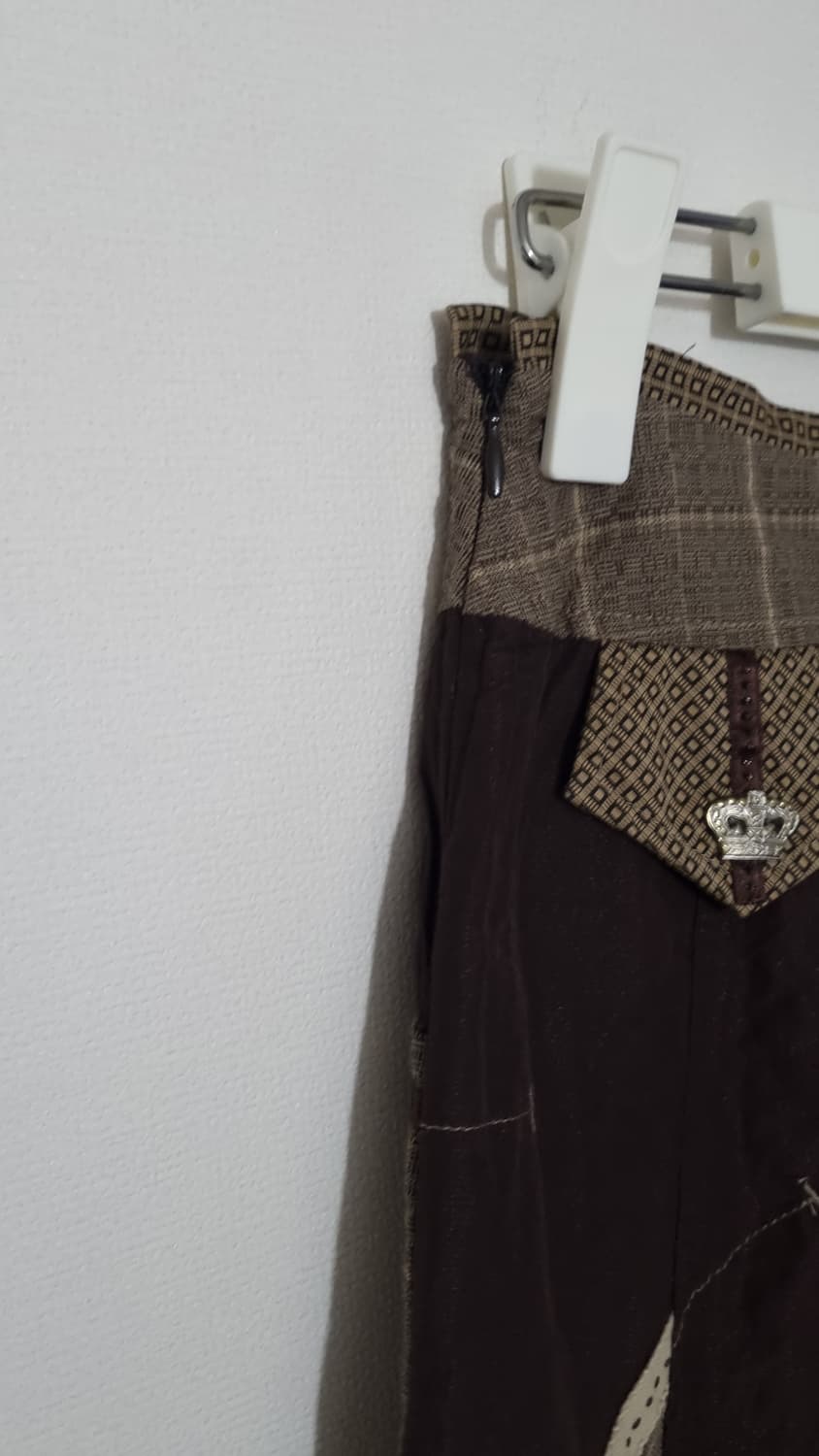 GARELLA Y2K 크라운 장식 스커트 상품이미지3