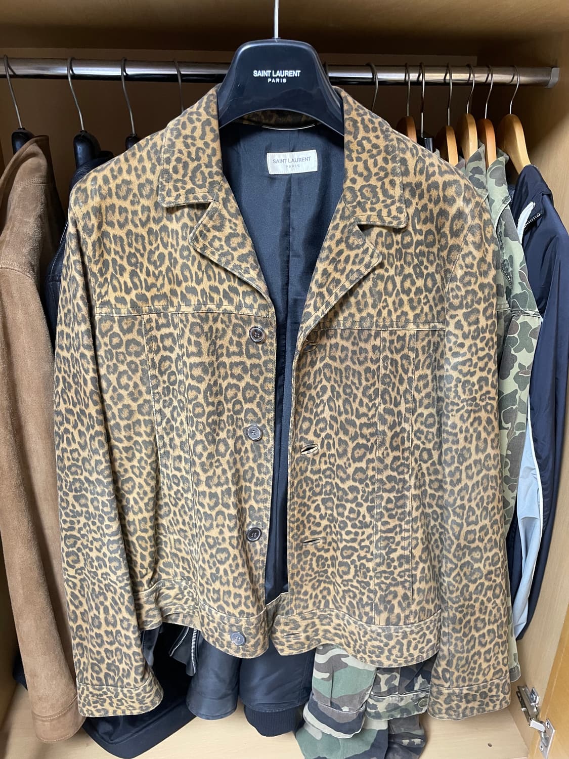 생로랑 레오파드 프린트자켓 상품이미지1