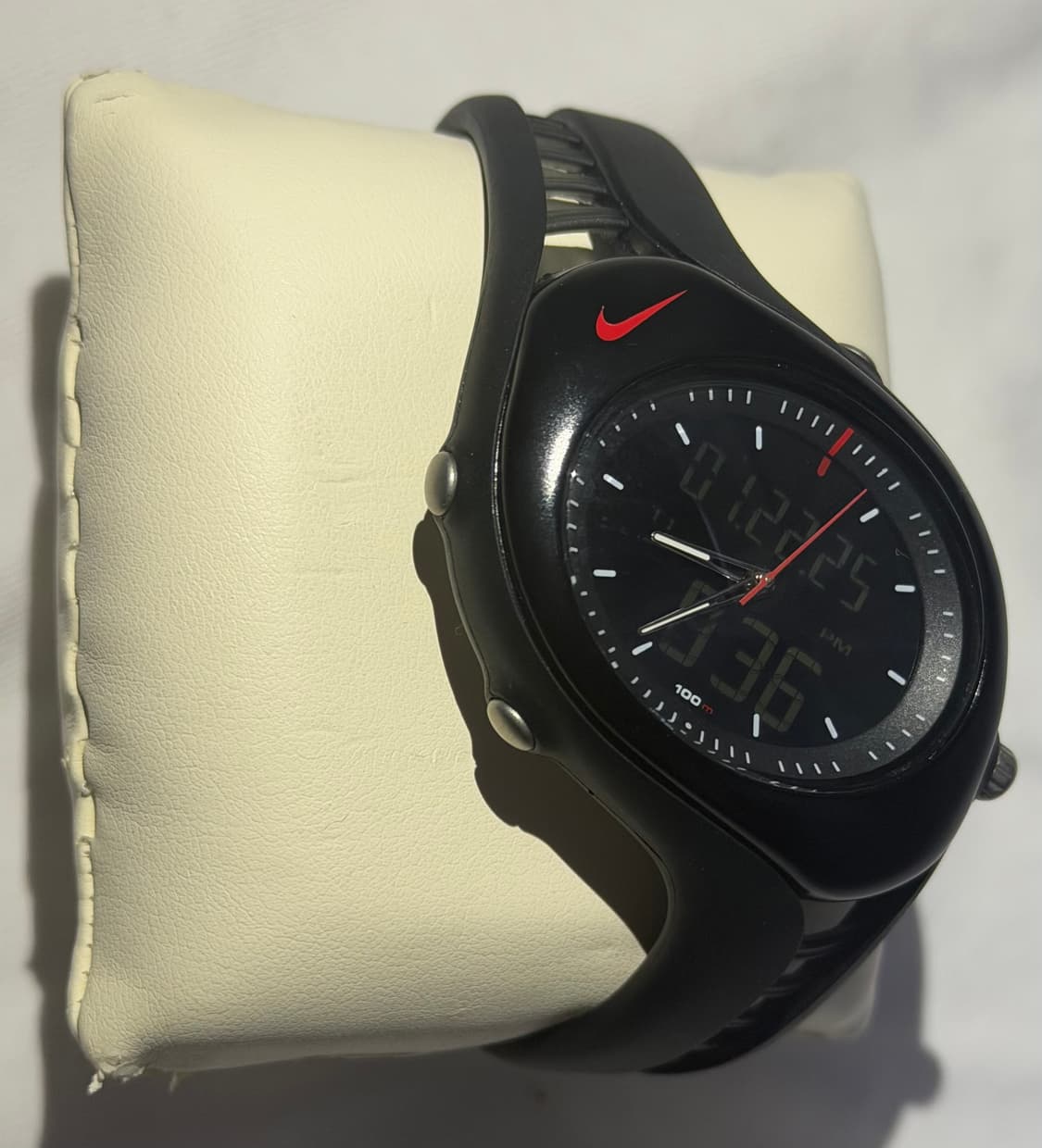 나이키 트라이엑스 스위프트 ADX 시계 (빈지노착용동일모델) 상품이미지3