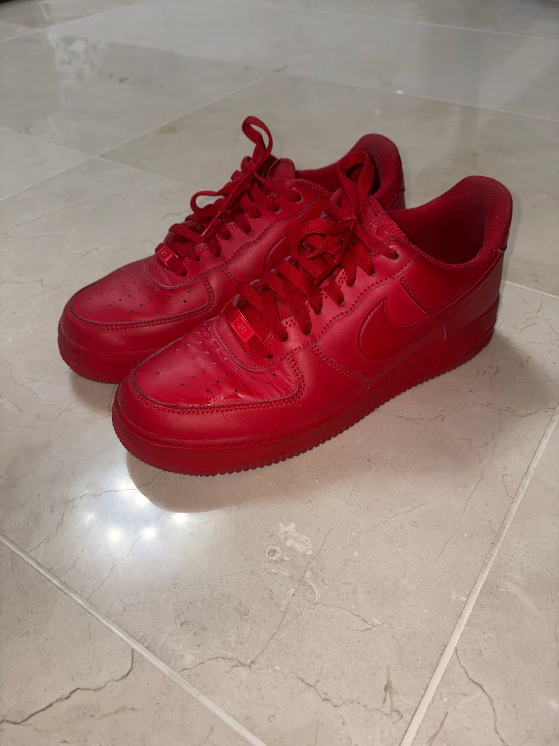 나이키 에어포스1 트리플 레드 270 상품이미지1