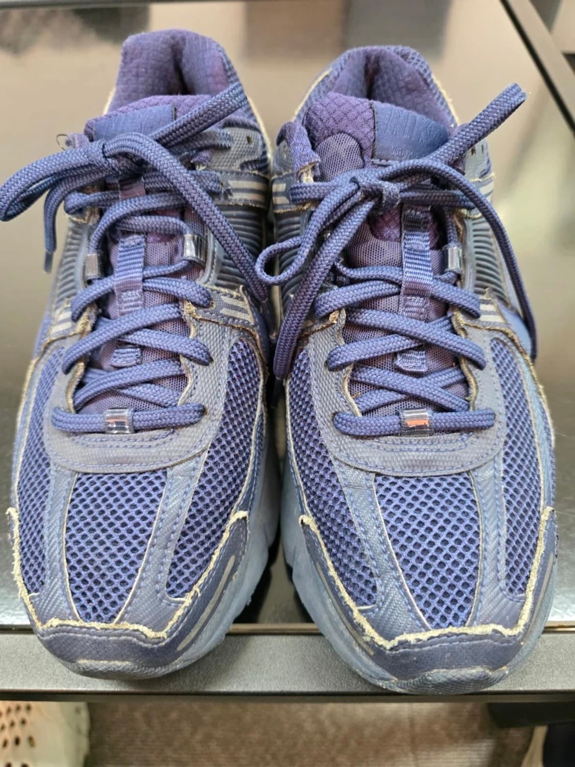 [255] 나이키 줌보메로5 미드나이트 네이비 상품이미지2