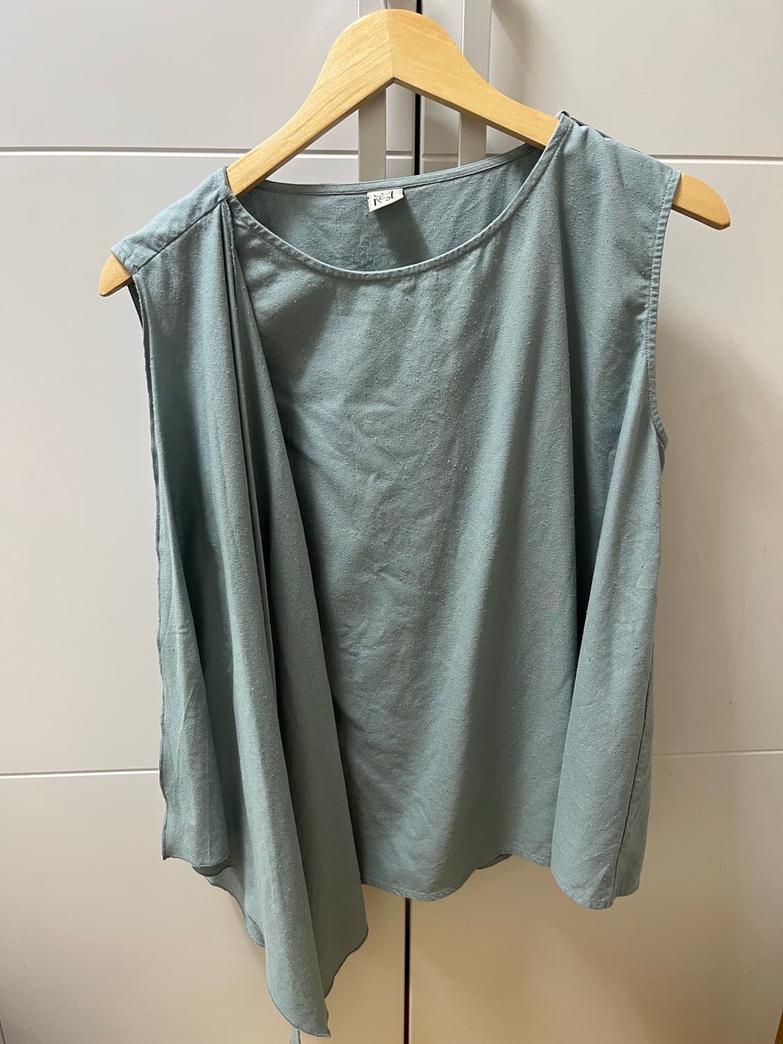 베이스레인지 silk sleevless 상품이미지5