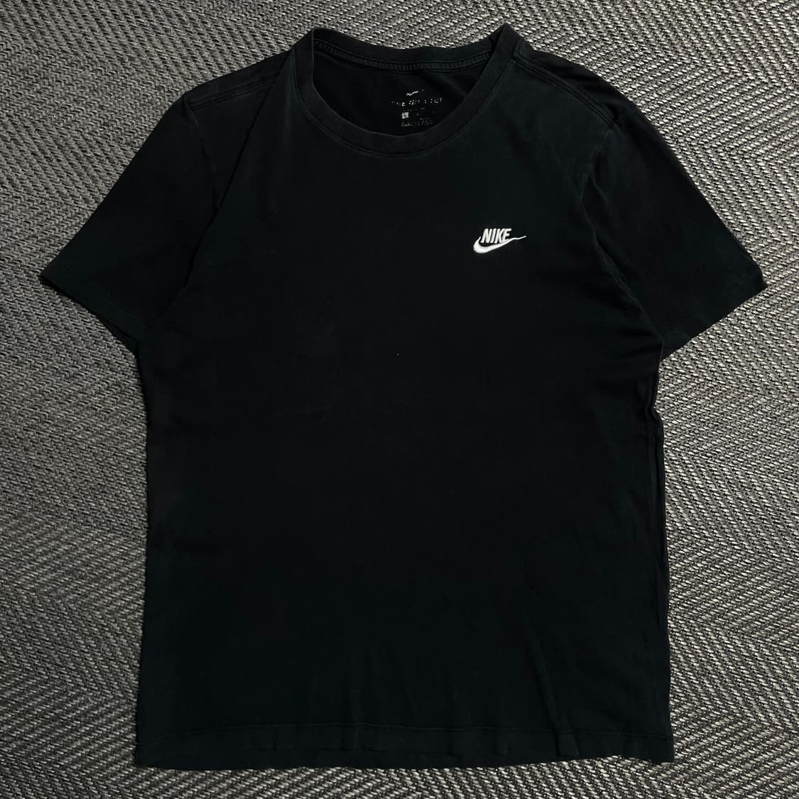 나이키 NSW 클럽 오리지날 블랙 반팔 티셔츠o 5275 상품이미지1