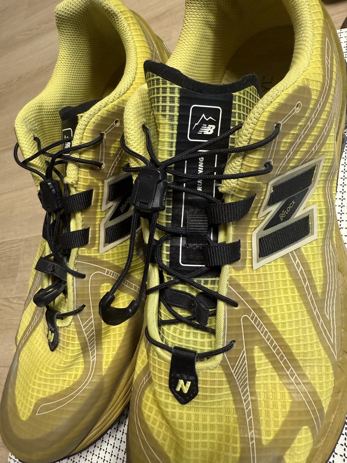 뉴발란스 케일 1906R 옐로우 295 상품이미지2