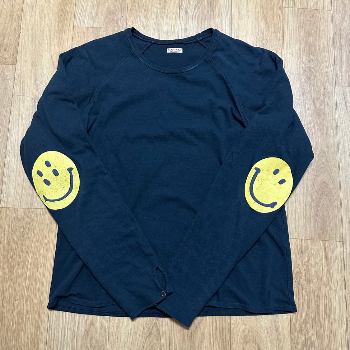 [KAPITAL] 캐피탈 스마일 롱슬리브 2사이즈 상품이미지1