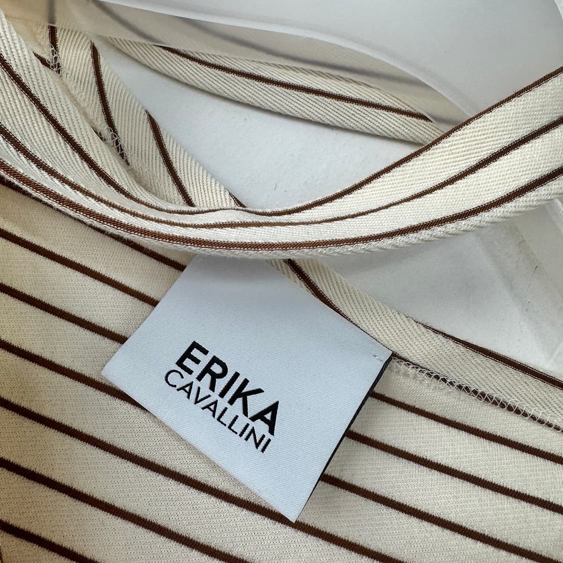 에리카 카발리니 컷아웃 코튼 탑 상품이미지4