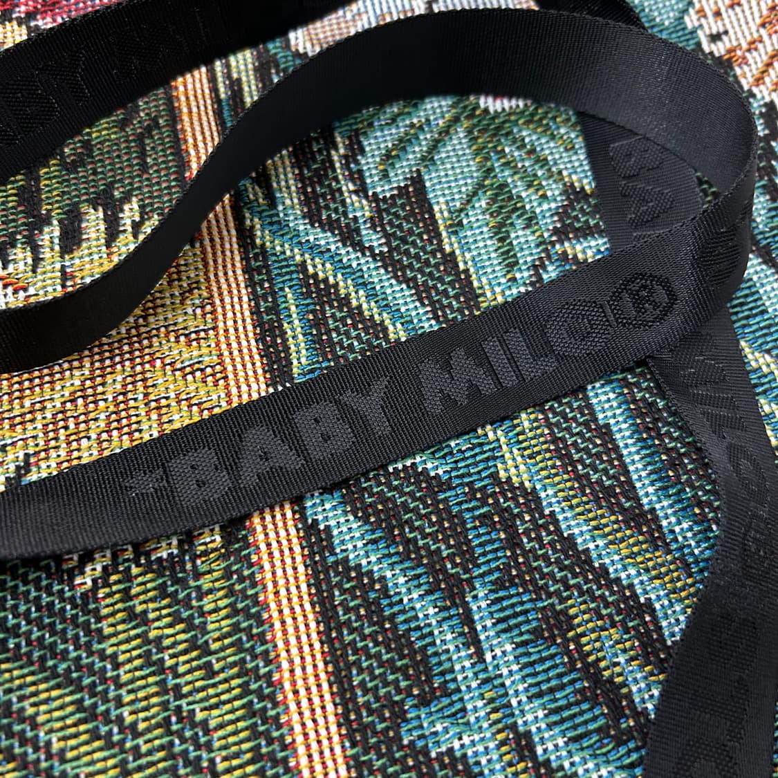 BAPE Baby Milo Friends Camo Mini Bag 상품이미지3
