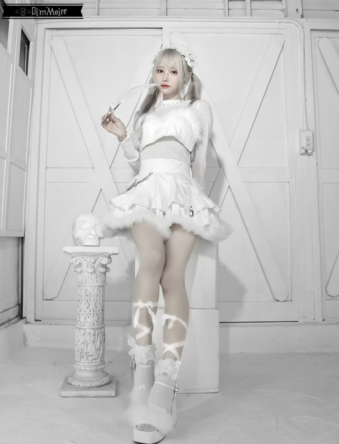 🥵 [DIMMOIRE] 딤모아르 양산형 지뢰계 화이트 퍼 뷔스티에 셋업 상품이미지7