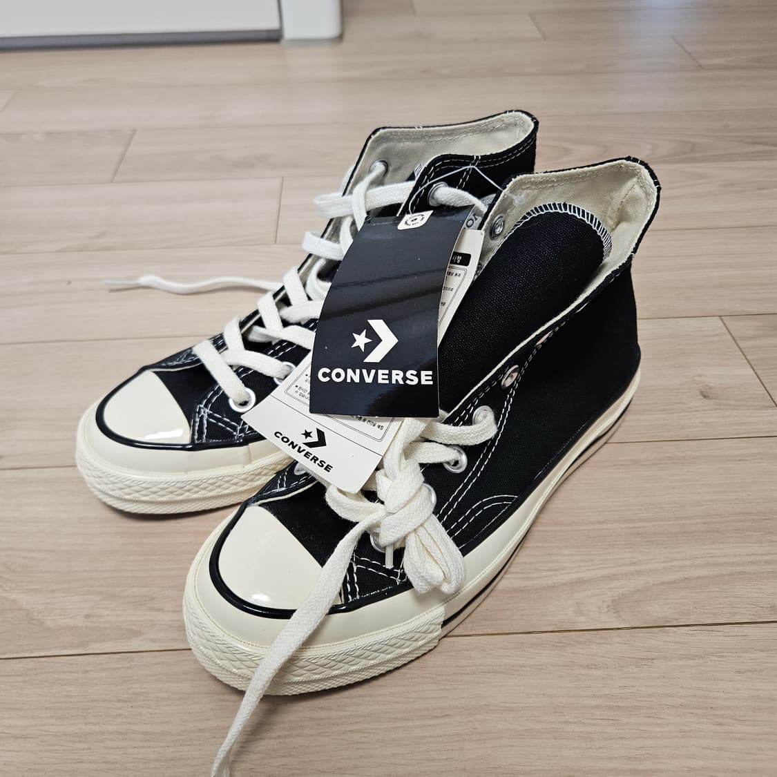 컨버스 척테일러 하이 225 미사용 새상품 상품이미지1