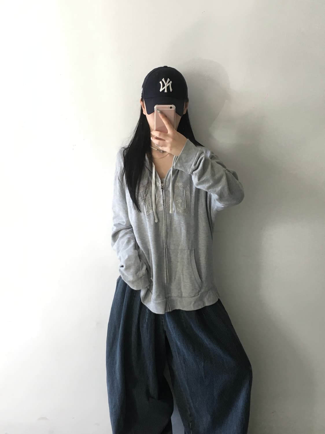 갭 빅로고 후드집업 상품이미지1